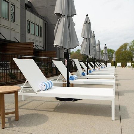 Hotel Hartness Грийнвил Екстериор снимка